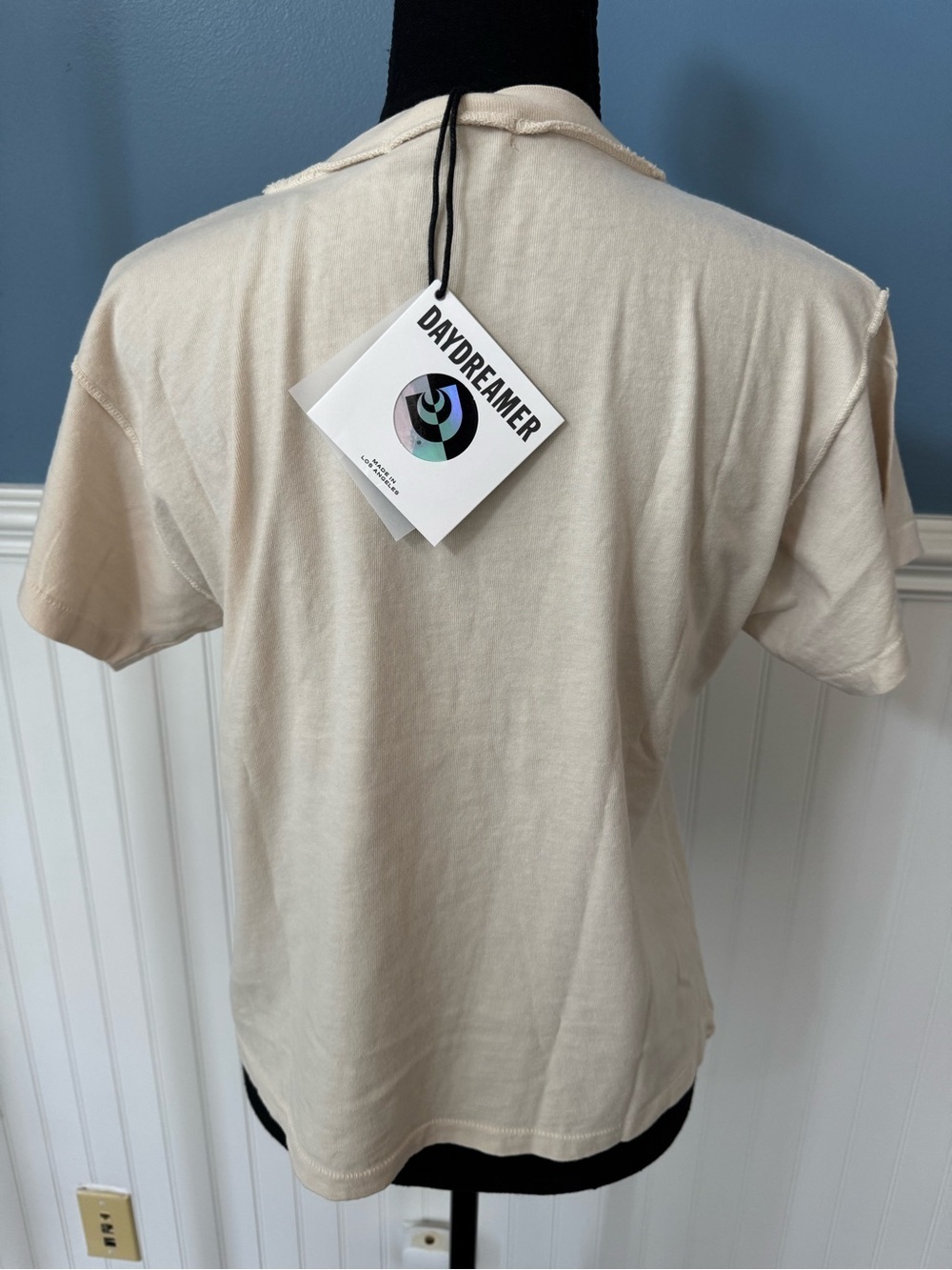 NWT Women’s Daydreamer - Fleetwood Mac Penguins Reverse Gf Tee ~ Size Small - Picture 5 of 10